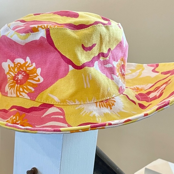 Lilly Pulitzer Floppy Beach Hat - Picture 7 of 8
